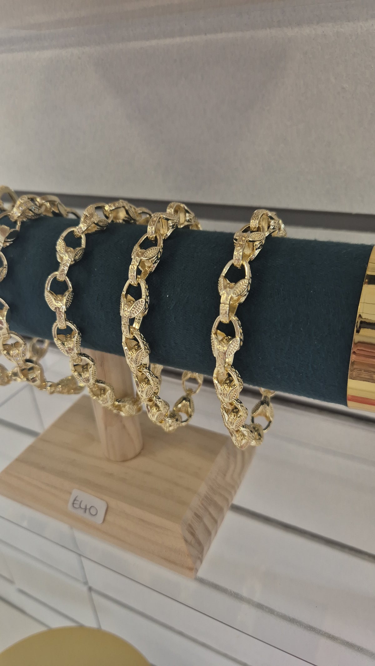 9mm Full Patterned Tulip Bracelet