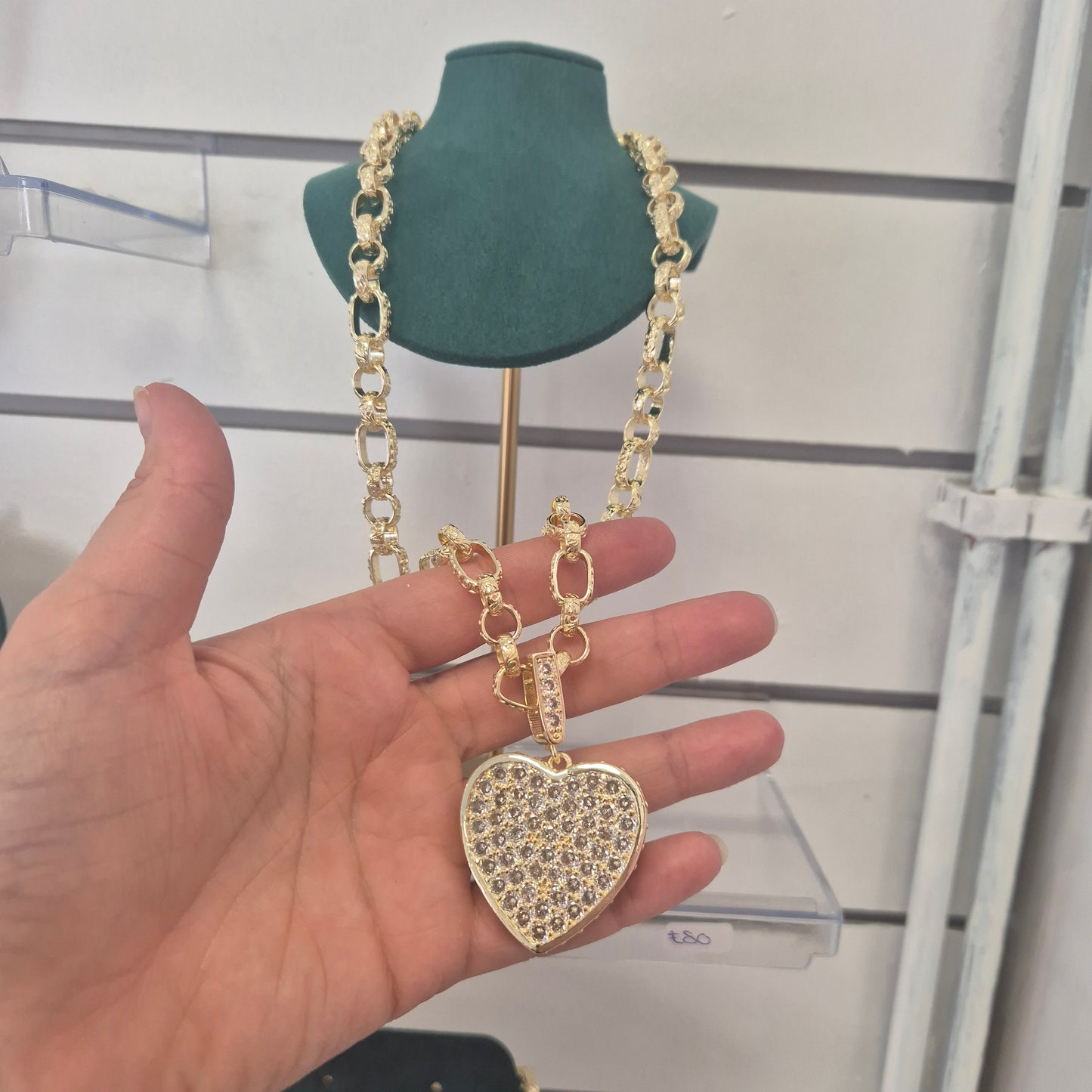 XL Heart On 10mm 24" Gypsy Link Chain