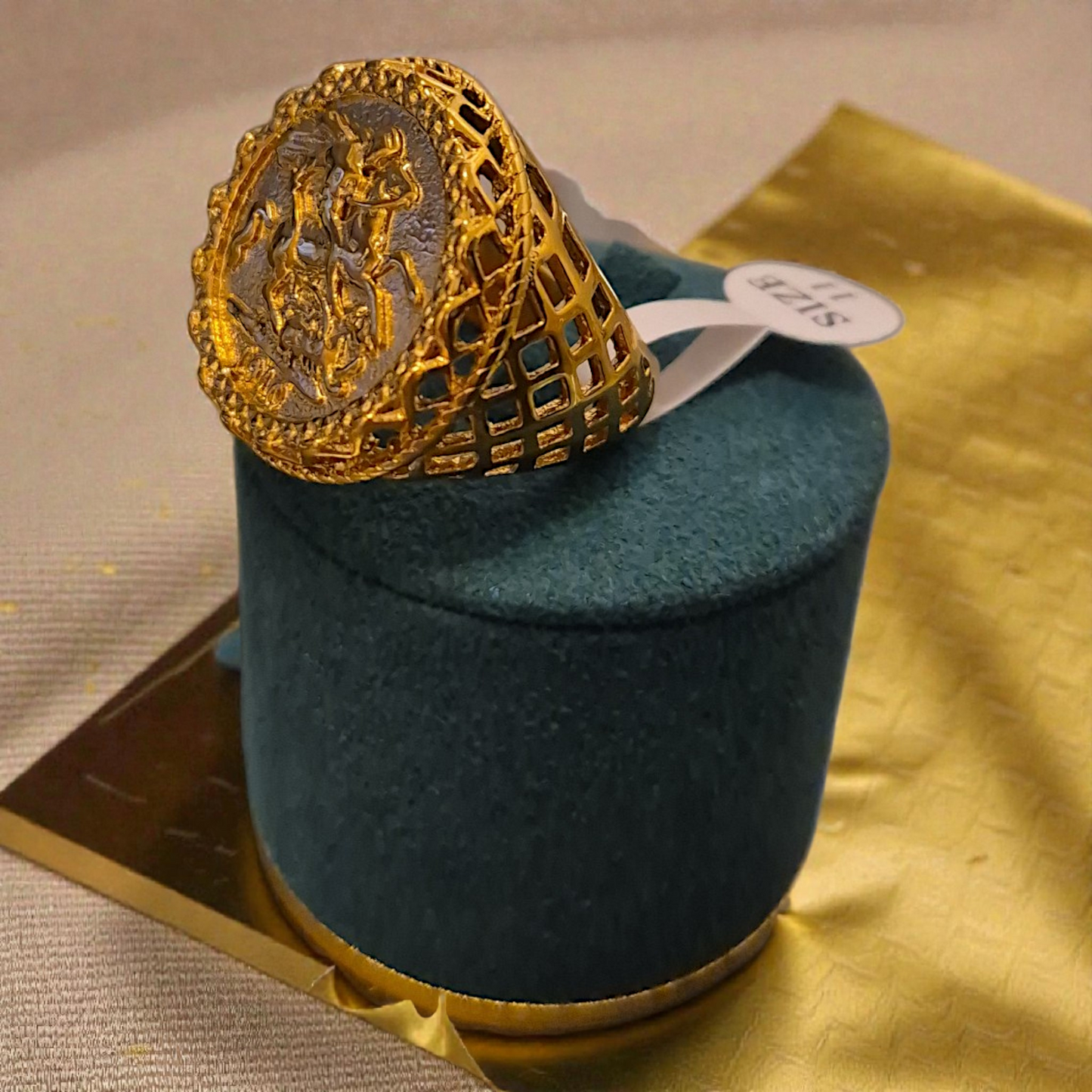 Large Sovereign Ring