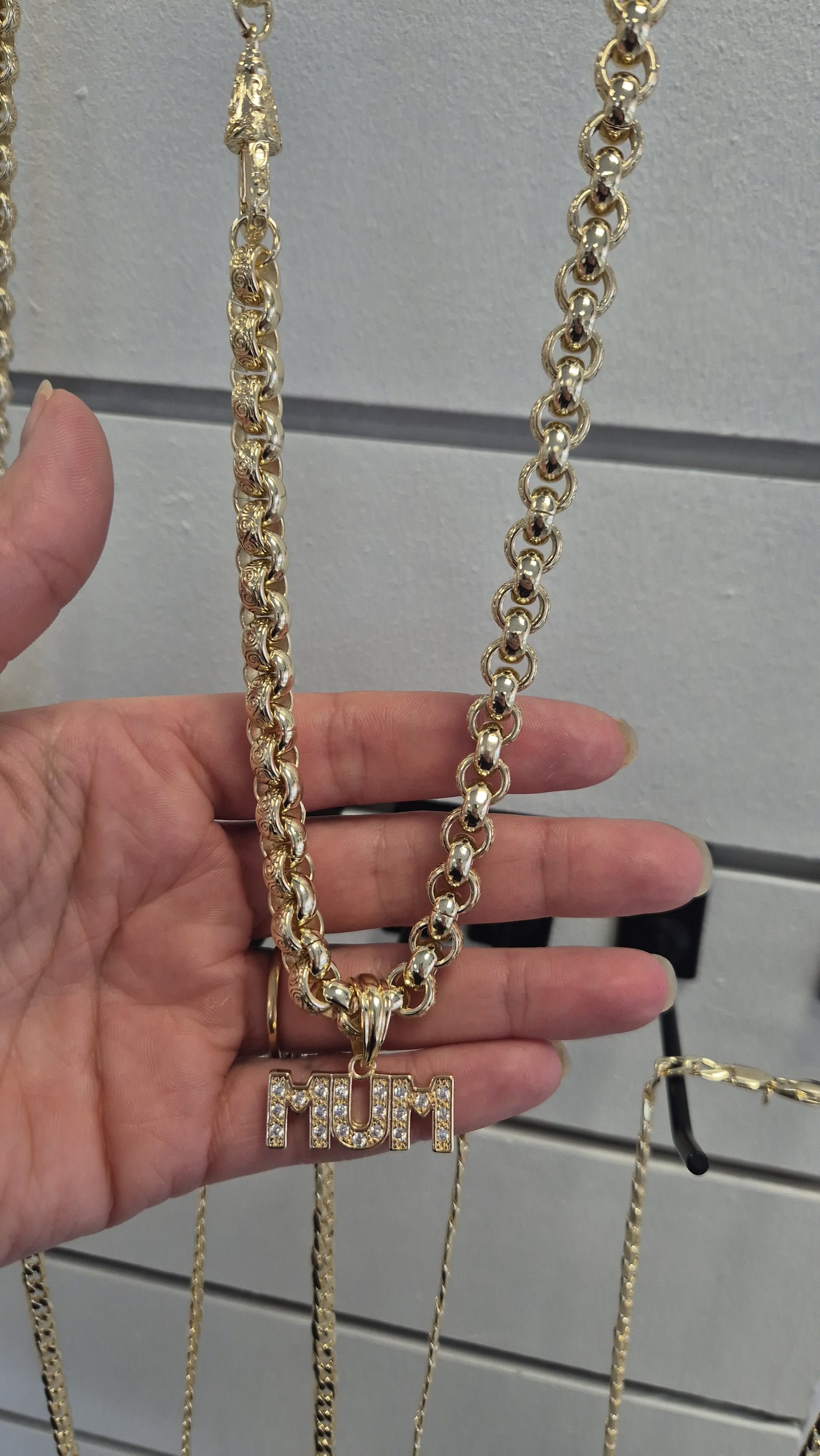 10mm Alternate Belcher Chain and Pendant 24"