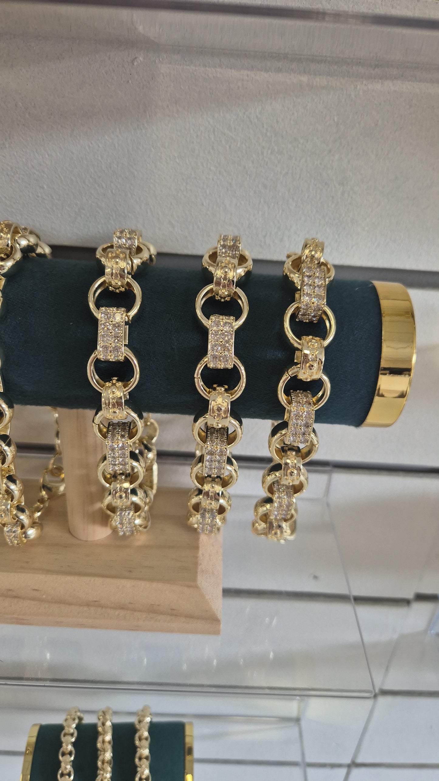 20mm XXL White Cz Gypsy Link Bracelet